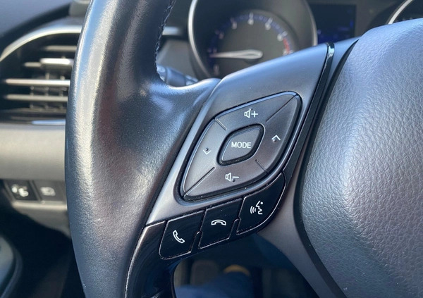Toyota C-HR cena 74900 przebieg: 104889, rok produkcji 2018 z Kalisz małe 596